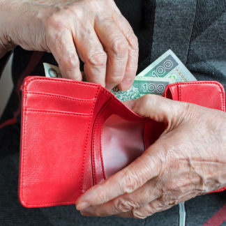 Zasiłek opiekuńczy na osobę starszą