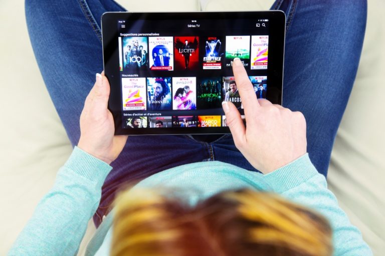 Najciekawsze seriale do obejrzenia w serwisie Netflix