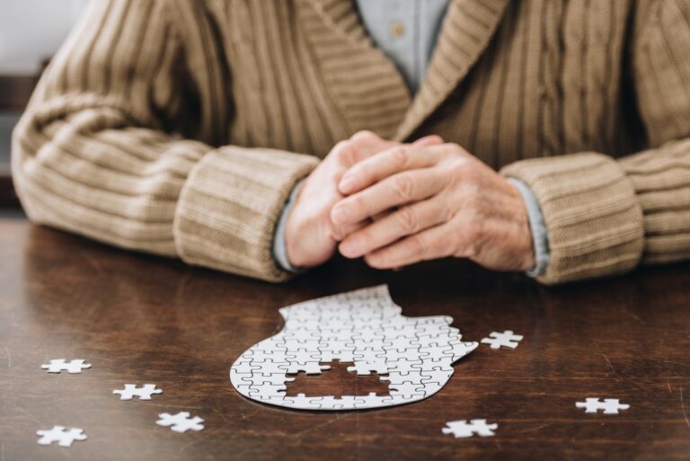 Demencja a Alzheimer, jaka jest różnica?