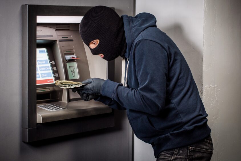 Kradzież z konta banku