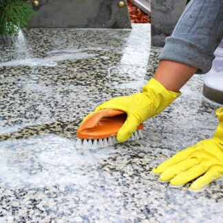 Konserwacja i impregnacja nagrobka pielęgnacjia grobu